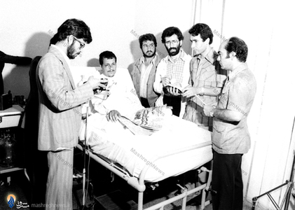 نمایی از کنفرانس خبری هاشمی رفسنجانی در بیمارستان شهدای تجریش