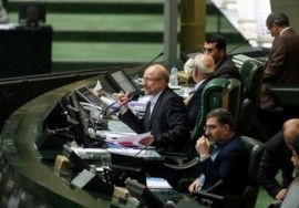 مخالفت مجلس با حذف امکان داوطلبی فرماندهان نیرو‌های مسلح در انتخابات ریاست جمهوری 