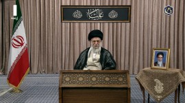 خدشه کردن در انتخابات و در دستگاه‌هایی چون شورای نگهبان غلط است/برخی از مسئولان حرف هایی زدند که مایه تاسف است/ نیروی قدس بزرگ‌ترین عامل جلوگیری از دیپلماسی انفعالی در غرب آسیاست / سیاست خارجی در وزارت خارجه تعیین نمی شود