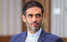 دبیر شورای عالی مناطق آزاد تاکید کرد: ایجاد 7 منطقه آزاد جدید که امسال ابلاغ شد، اشتباه بزرگی بود؛ چون ظرفیت مناطق آزاد فعلی هنوز بهره برداری نشده است و ولع ایجاد مناطق آزاد به کشور آسیب می زند ....