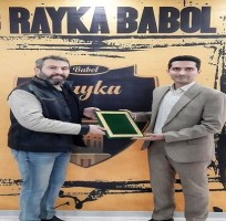 لطیفی سرمربی رایکا شد