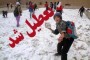 سخنگوی آموزش و پرورش مازندران گفت: برخی از مدارس استان فردا به دلیل بارش برف و لغزندگی معابر تعطیل است.

