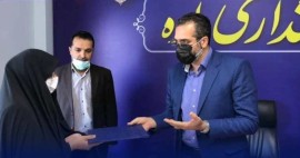 یک زن بخشدار بلده نور شد