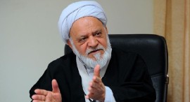 عضو مجمع تشخیص مصلحت نظام گفت: دولت سیزدهم با انباشتگی مشکلات اقتصادی روبرو است و با درآمدهای ارزی که به دست می‌آورد چاله‌هایی که از قبل ایجاد شده بود را پر می‌کند / دولت سیزدهم نه تنها استقراضی نداشته بلکه ۵۴ هزار میلیارد تومانی که دولت قبل از بانک مرکزی استقراض کرده بود را در ....