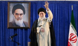 امام شخصیتی استثنایی به معنای واقعی کلمه بود/ امام (ره) روح جمهوری اسلامی است/ هم اقتصاد را تقویت می‌کنیم و هم دفاع و امنیت کشور را / نه ظلم می‌کنیم و نه ظلم می‌پذیریم/  مهم‌ترین امید دشمنان، امید بستن به اعتراضات مردمی است؛ این محاسبه دشمن غلط است