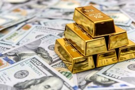 فشار قیمت دلار بر طلا ادامه دارد