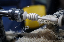 پنجری چرخ صنایع در مازندران/ دست و بال تولید خالی است