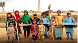 ممنوعیت اشتغال زنان باعث افزایش کودکان کار می شود