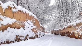 ۱۳ روستای مازندران همچنان گرفتار در برف