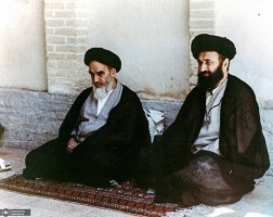 آیت‌الله خامنه‌‎ای، چه کسی را «خمینی آینده ایران» نامید؟