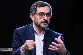 جناب مخبر ؛ رئیس جمهور شهید تا روز آخر زیر بار انتشار این حکم که از سوی حوزه جناب عالی تدارک شده  برای آقای حسینی پور نرفت / جناب عالی و برخی افراد ناهمتراز گفتمانی با دولت  آیت آلله شهید رئیسی  بخوبی می دانند که میراث آیت الله با مناصب و وزارت و ... ، نه نمایندگی می شود و نه اساسا از این راه  قابل انتقال است  / آقای رئیس جمهور از اجرایی نشدن برخی فرمان های  خود به استاندار سابق شدیدا گلایه فرمودند / 