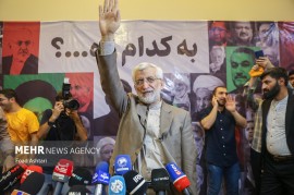 واکنش جلیلی به اجماع روی یک نامزد: پای وظیفه‌مان می‌مانیم