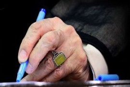 شورای عالی هماهنگی اقتصادی سران قوا اعلام کرد که در پی پیشنهاد مسعود پزشکیان مبنی بر کاهش سهم صندوق توسعه ملی به میزان ۲۰ درصد در سال جاری برای پرداخت پرداخت دیون گندم‌کاران و مسائل کامیون داران و تهیه برخی اقلام دیگر ، ، رهبر معظم انقلاب با این پیشنهاد موافقت فرمودند ....