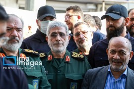تشییع باشکوه پیکر شهید نیلفروشان+ تصاویر / حضور سردار قاآنی؛ نقطه پایان برای شایعات /پزشکیان هم آمد