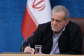 شهرام دبیری از سمت معاونت پارلمانی رئیس‌جمهور برکنار شد