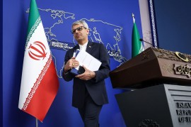 بقایی: مذاکرات یکشنبه در مسقط با طرف آمریکایی لغو شد