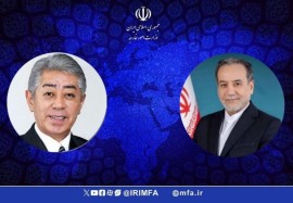 گفتگوی وزیر خارجه ژاپن با عراقچی