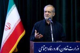 رئیس جمهور گفت: درست است کسانی را که در این ۱۲ روز از دست دادیم، بسیار ارزشمند و عزیز بودند، اما وفاق و همدلی که به دست آوردیم بسیار گرانقدرتر است. ایران متعلق به همه ما فارغ از نژاد، جنسیت، زبان، قومیت و مذهب می باشد و ....