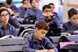 خانواده‌ها شهریه اجباری مدارس دولتی عادی را به کمیسیون اصل ۹۰ گزارش دهند