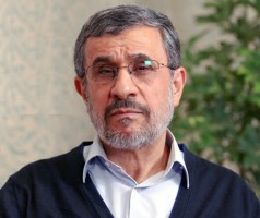 طعنه رسانه سپاه به احمدی‌نژاد / نوستراداموس هم بیاید گیج می‌شود!