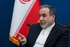 عباس عراقچی ، وزیر امور خارجه در رابطه با شروط سه کشور اروپایی برای تمدید اسنپ بک گفت: شروط آنها غیر واقعی و غیر عاقلانه بود و مطابق منافع ملی ما هم نبود / آژانس قبول کرد که حمله به تاسیسات هسته‌ای ایران غیرقابل بوده است ....