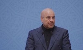 رئیس مجلس گفت : رژیم صهیونیستی بهدنبال جنگ تحمیلی یا صلح تکمیلی است؛ ما نه تسلیم میشویم و نه به اسارت در میآییم / امروز اگر در برابر استکبار جهانی و آمریکا ایستادهایم، این مقاومت مرهون روحیه شهادتطلبی و ایمان شهیدان است ....