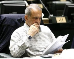 سیاست‌های غیرقیمتی جایگزین گران‌سازی با شوک قیمتی بنزین شود / ما با تثبیت قیمت طی چندسال موافق نیستیم و تغییر تدریجی قیمت را قبول داریم/ سهمیه باید بر اساس کد ملی تخصیص یابد