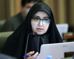 واکنش نرجس سلیمانی به ممنوعیت برگزاری مراسم شادی در روز ولادت حضرت علی(ع) بخاطر همزمانی با شهادت سردار سلیمانی/ کج سلیقگی است و اصلا محبت در حق شهید سلیمانی نیست+ فیلم