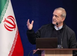 احساس بی‌مسئولیتی و بی‌توجهی، جامعه را از هم می‌پاشد/ پرداخت حقوق مبتنی بر عملکرد و رضایت مراجعین باشد