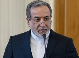 عراقچی: شروع خوبی بود/ اگر ادامه روند مذاکرات به همین شکل باشد، می‌توان به یک چهارچوب مورد توافق رسید/ درباره چگونگی ادامه مذاکرات، در پایتخت‌ها تصمیم‌گیری می‌شود