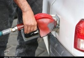 ۶۰ لیتر سهمیه بنزین امشب شارژ می‌شود