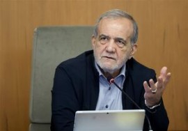 رئیس جمهور با انتقاد از اتهام‌زنی‌های خارجی علیه ایران گفت: امروز اتهام می‌زنند. امروز می‌گویند ایران مرکز شرارت است. امروز می‌گویند ایران تروریست است. همین دیروز و پریروز رئیس‌جمهور آمریکا اعلام کرده ایران ۳۲ هزار نفر را قتل عام کرده است. در حالی که کشور اعلام کرده، کد ملی هم داده است. هر کس ادعا دارد که تعداد بیش از این است، ادعا را با سند اعلام کند ....