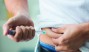 
متخصص غدد گفت: بررسی‌ها نشان می‌دهد بیماران دیابتی مبتلا به کرونا 7 الی 14 درصد بیشتر از افراد عادی جان خود را از دست می‌دهند.
