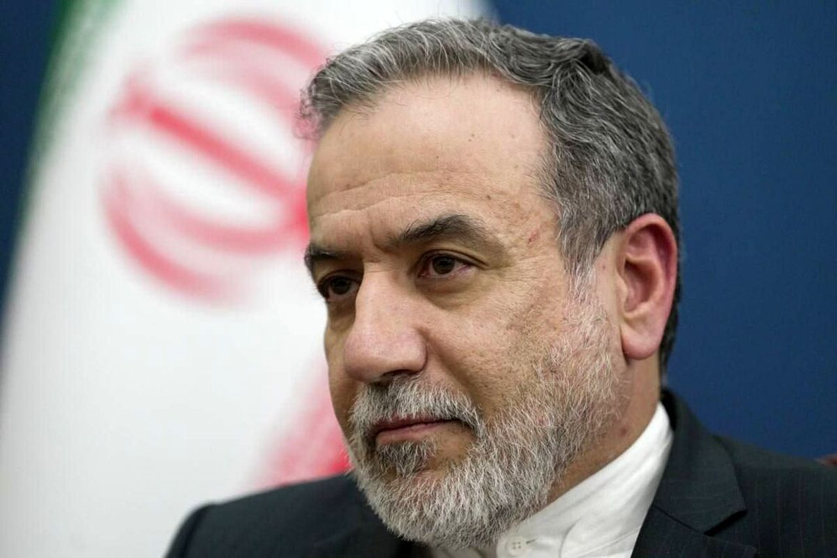 عراقچی : حقوق حاکمیتی ایران قابل مذاکره نیست و تحت فشار سیاسی قرار نمیگیرد