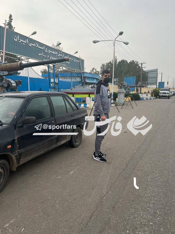 مدافع استقلال رسما سرباز شد +عکس