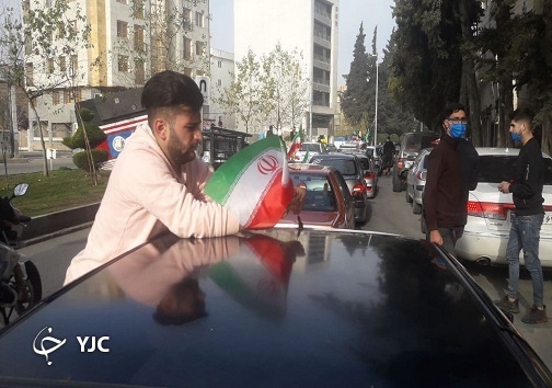 راهپیمایی خودرویی یومالله ۲۲ بهمن در مازندران راهپیمایی خودرویی یومالله ۲۲ بهمن در مازندران