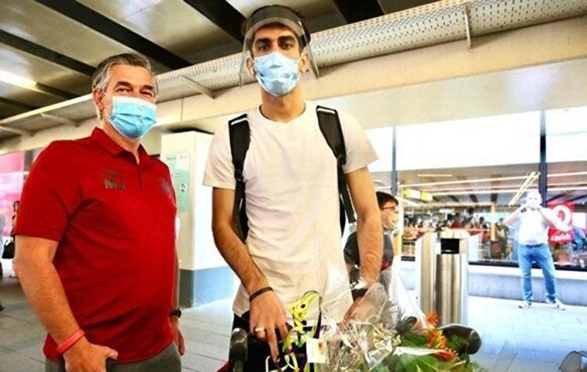 استقبال نماینده بلژیکی از بیرانونددر فرودگاه  +عکس