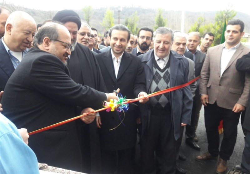 مازندران| دومین واحد فرآورده‌های گوشتی خاورمیانه با حضور وزیر صنعت افتتاح شد