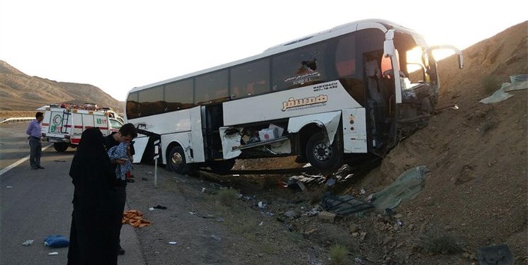 اتوبوس در محدوده گدوک سوادکوه ترمز برید+تصاویر