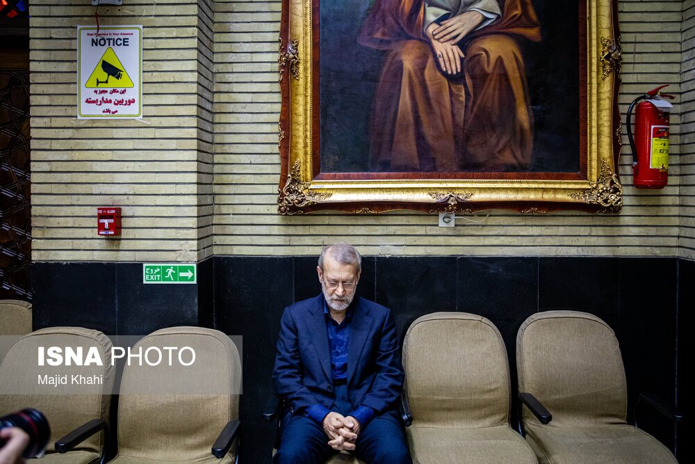 تصاویر: مراسم ختم مرحوم «پرویز داوودی»، معاون اول دولت اول احمدینژاد تصاویر: مراسم ختم مرحوم «پرویز داوودی»، معاون اول دولت اول احمدینژاد