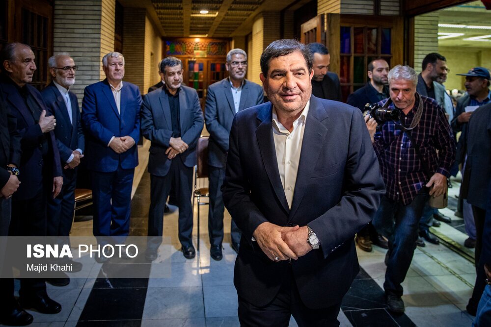 تصاویر: مراسم ختم مرحوم «پرویز داوودی»، معاون اول دولت اول احمدینژاد تصاویر: مراسم ختم مرحوم «پرویز داوودی»، معاون اول دولت اول احمدینژاد