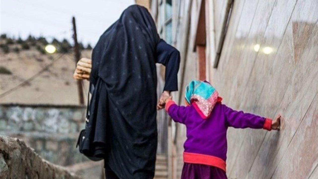 پرداخت تسهیلات قرض الحسنه ودیعه مسکن به زنان سرپرست خانوار