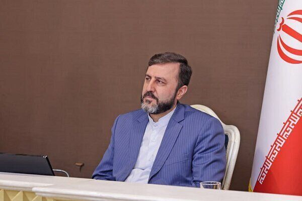 غریب‌آبادی: تحریم‌ باعث ابتکار عمل ایران در بخش خصوصی و دولتی خواهد شد
