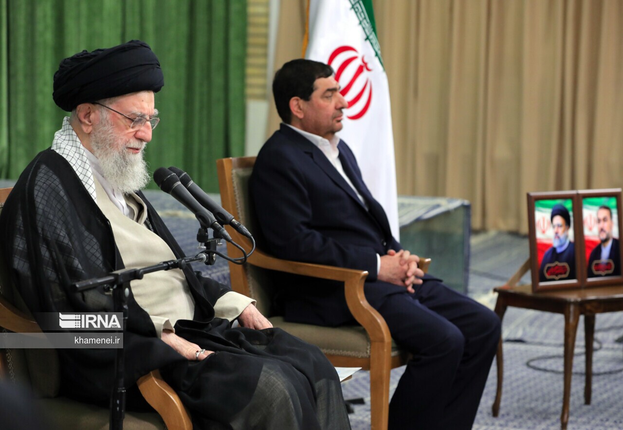 تصاویر: دیدار اعضای هیئت دولت سیزدهم با رهبر انقلاب تصاویر: دیدار اعضای هیئت دولت سیزدهم با رهبر انقلاب