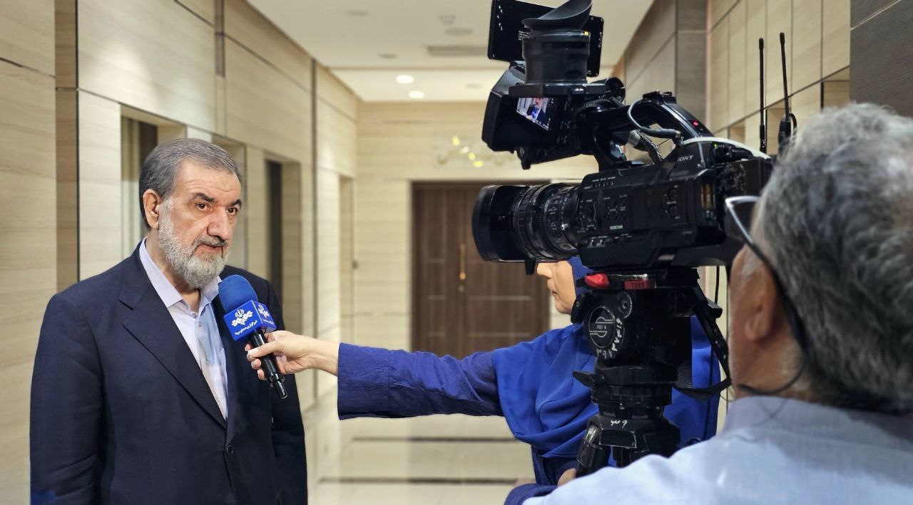 محسن رضایی: ساختار دولت نیاز به تحول اساسی دارد