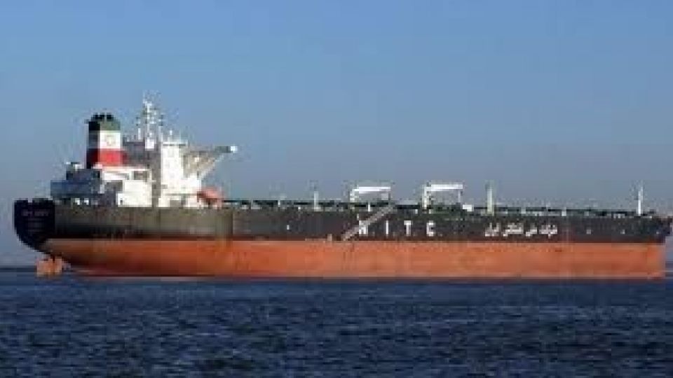 نخستین نفتکش ایرانی به ونزوئلا رسید