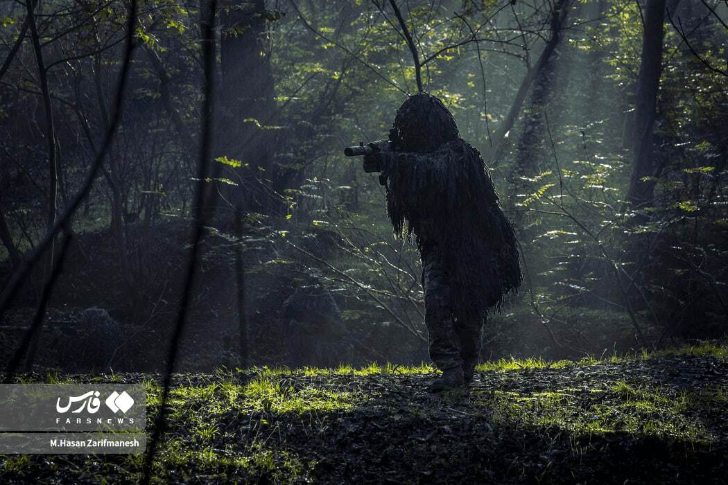 تصاویر: تمرین تخصصی رزم در جنگل توسط یگان ویژه فاتحین