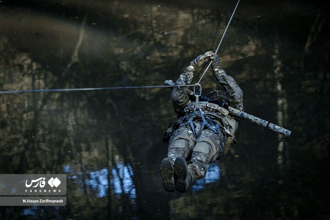 تصاویر: تمرین تخصصی رزم در جنگل توسط یگان ویژه فاتحین