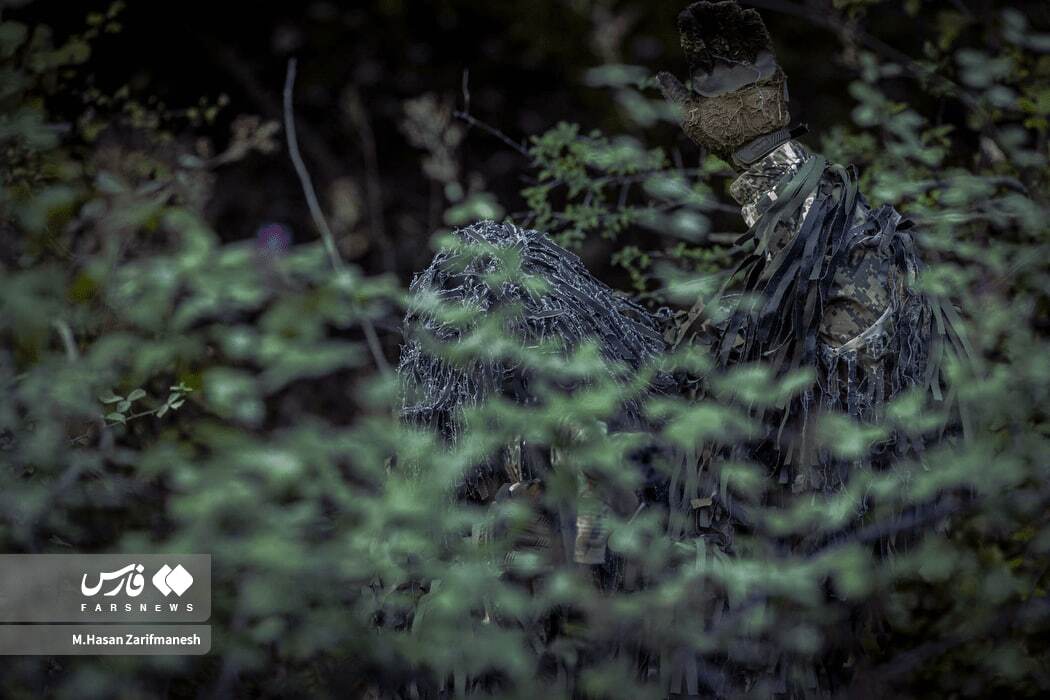 تصاویر: تمرین تخصصی رزم در جنگل توسط یگان ویژه فاتحین