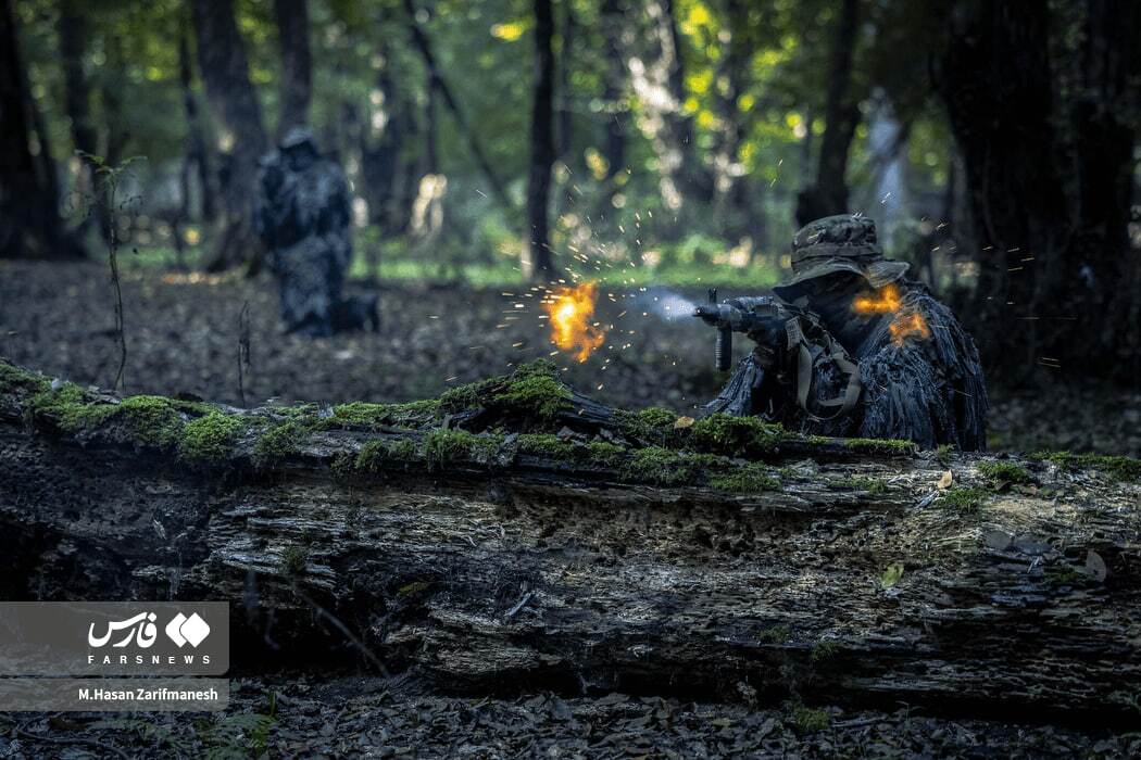 تصاویر: تمرین تخصصی رزم در جنگل توسط یگان ویژه فاتحین